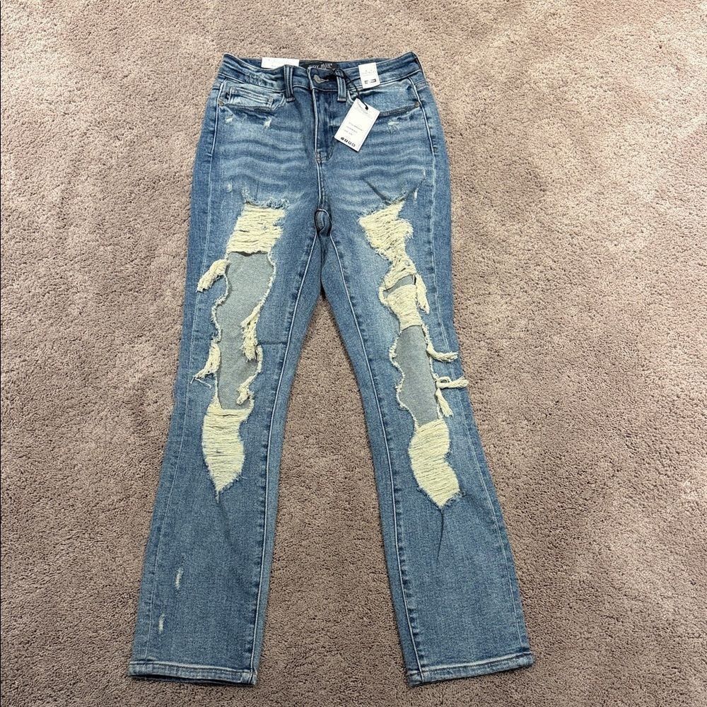 Judy Blue your so fetch high waist straight leg destroyed denim 3/26 stretchy